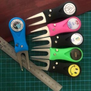 https://tfta20.co.za/wp-content/uploads/2022/05/Pitch-Forks-excl-ball-marker-Different-colours-available-300x300.jpg